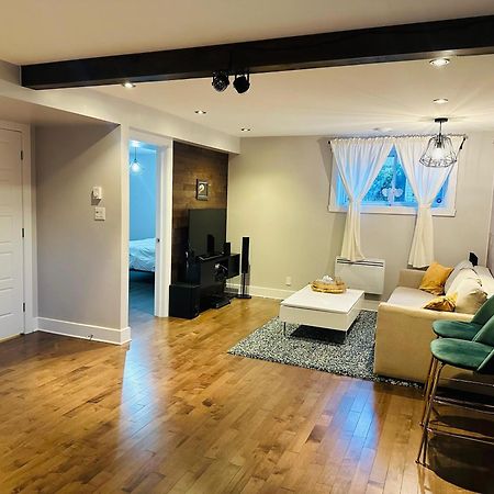 Urban Retreat - 2 Bedroom, 3 Beds, 6 Guests, Free Parking Longueuil Exterior foto